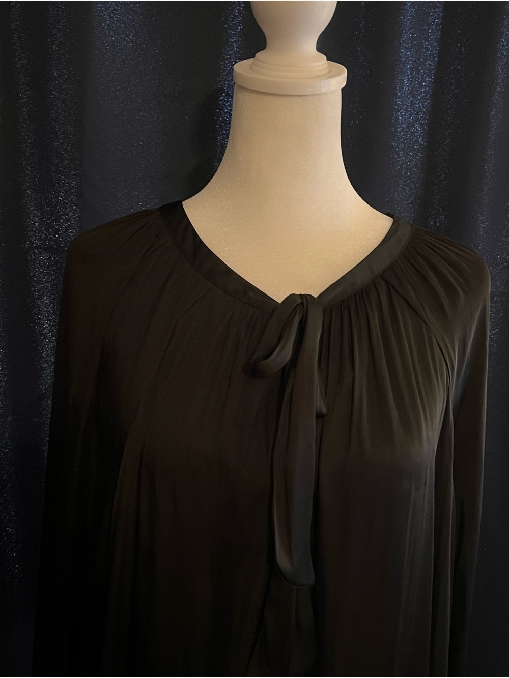 Torrid Black Tie Neck Long Sleeve Blouse Size 2 Chiffon Career Plus Size - Picture 2 of 6